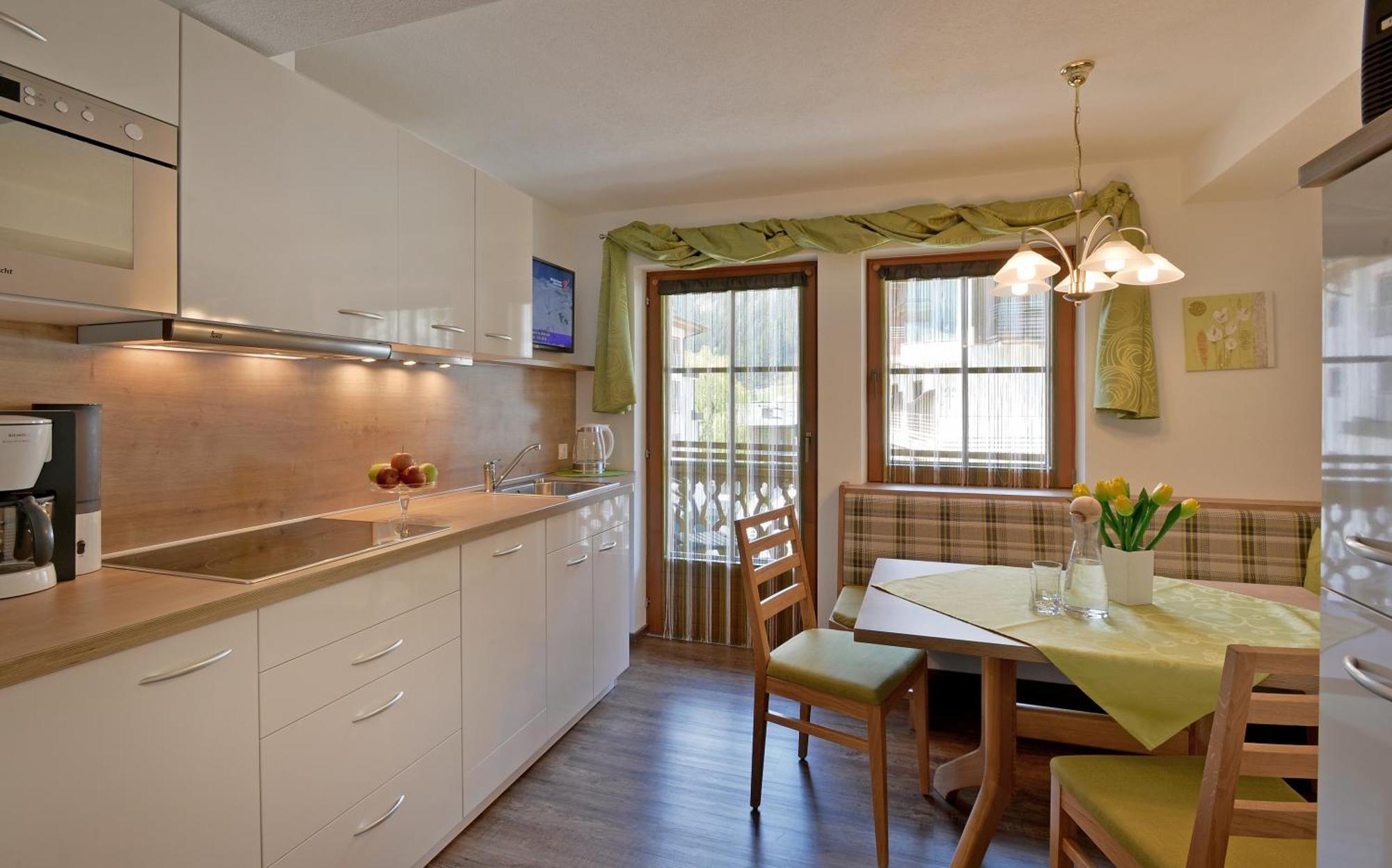 Ferienwohnungen Stefan Kroell Mayrhofen Habitación foto